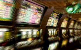 01 bet